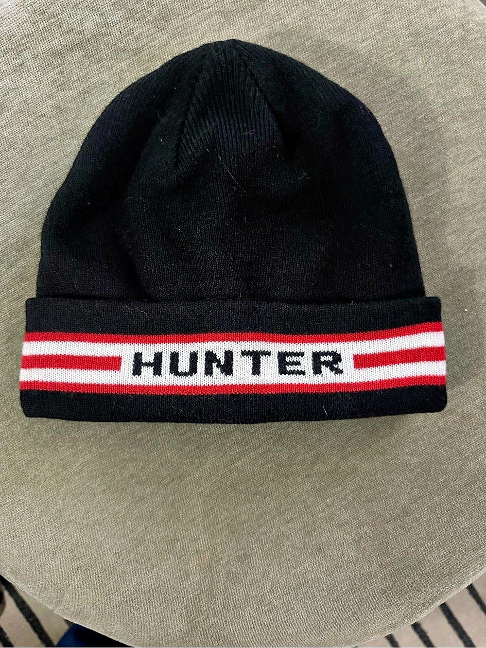 Hunter Stripe Logo Beanie Hat Black & Red
